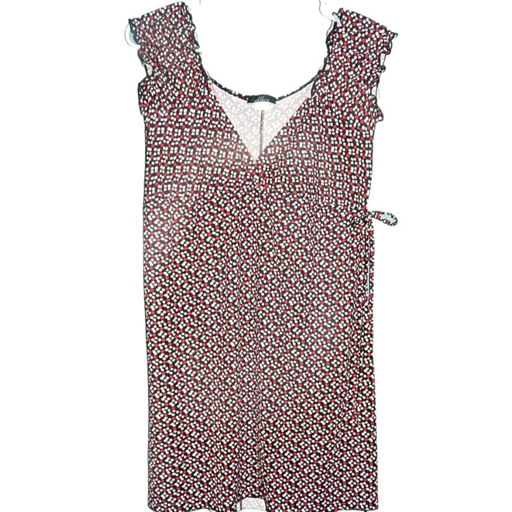 Dynamite women’s medium vintage black red white short sleeve v‑neck dress